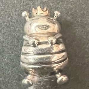 Authentic Pandora retired Queen Bee charm